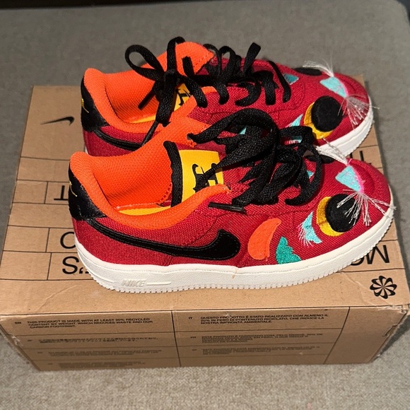 Nike Kids Vibrant Red and Orange Sneakers - Picture 1 of 5